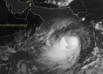 الأرصاد العمانية : تصنيف ⁧‫الحالة المدارية‬⁩ ( ⁧‫بيبارجوي‬⁩ ) إلى ⁧‫إعصار‬⁩ مداري من الدرجة الثانية