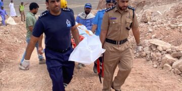 وفاة شخص وإصابة آخر في حادث تدهور معدة ثقيلة بالسويق