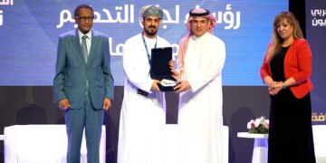 تلفزيون سلطنة عمان يفوز بالجائزة الأولى عن برنامجي “صرب” و أثر”