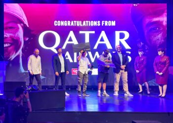 تتويج أفضل المتزلجين الشراعيين على مستوى العالم في بطولة الخطوط الجوية القطرية الكبرى للتزلج الشراعي GKA طريفة 2023