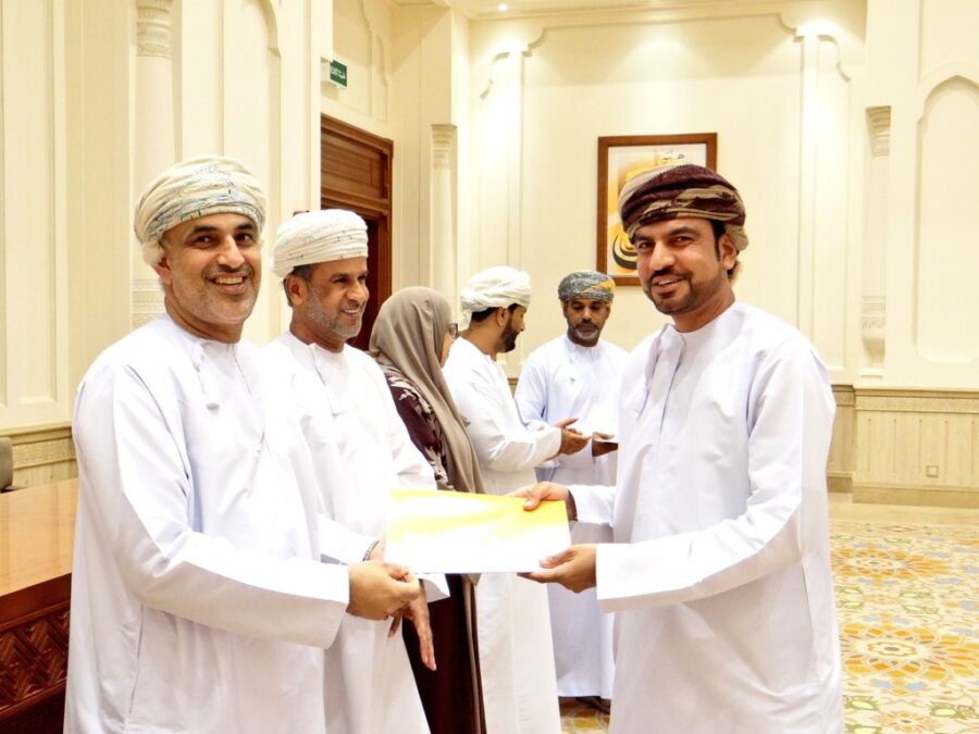 التعريف باستراتيجيات الإنجاز الشخصي ومنظومة إجادة بتعليمية شمال الباطنة 8 f5245267 6424 48f7 89e2 26bb1f5fa7b0