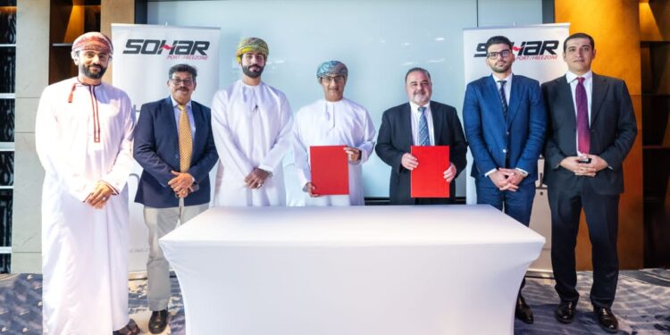 توقيع اتفاقية لإنشاء أول مصنع للسيليكون المعدني في سلطنة عمان