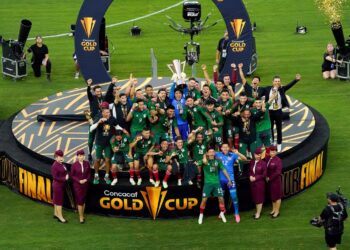 الخطوط الجوية القطرية تحتفل بالختام الباهر لكأس الكونكاكاف الذهبية 2023 بصفتها شريك الطيران الرسمي