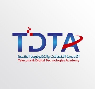 أكاديمية الاتصالات والتكنولوجيا الرقمية تحتفل بتخريج ٩٢ خريجًا وخريجة