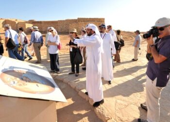 تقرير دولي يكشف عن نمو القطاع السياحي في سلطنة عُمان