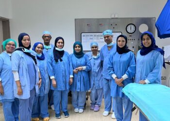 الأولى من نوعها.. عملية جراحية لعلاج حالة قصور الصوت البلوغي