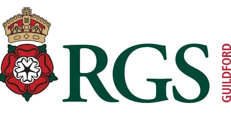 مدرسة رويال جرامر جيلفورد في مسقط