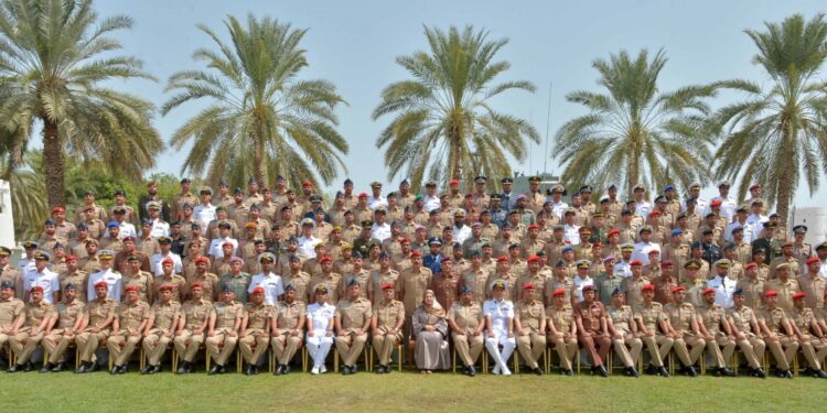 تخريج الدورة الـ36 لكلية القيادة والأركان المشتركة