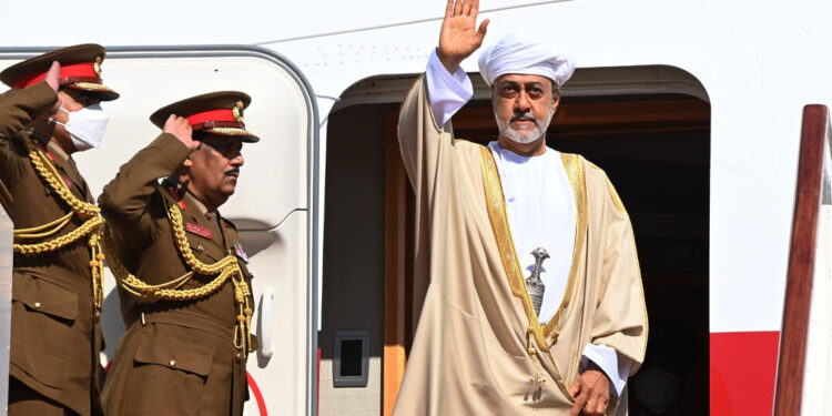 جلالة السلطان يغادر إلى ألمانيا