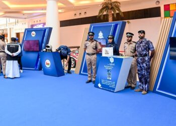 افتتاح فعاليات المعرض المروري بصلالة