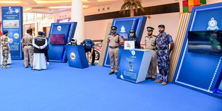 افتتاح فعاليات المعرض المروري بصلالة