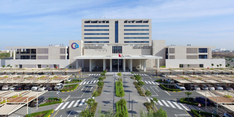 مركز السُّلطان قابوس المتكامل لعلاج وبحوث أمراض السرطان.. تقنياتٌ متقدمةٌ في علاج السرطان وبحوثه 1 مركز السُّلطان قابوس المتكامل لعلاج وبحوث أمراض السرطان.. تقنياتٌ متقدمةٌ في علاج السرطان وبحوثه