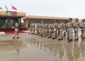 الجيش السلطاني يحتفل بتخريج دفعة جديدة من الجنود بقوات الفرق
