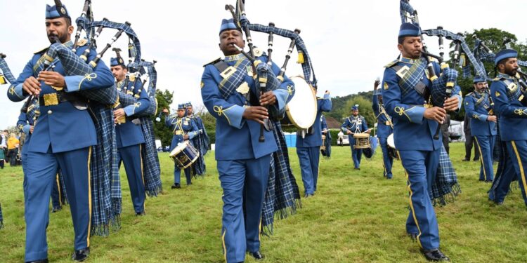 فرقة موسيقى سلاح الجو السلطاني العُماني تحقق المركز الأول في المستوى العام في المسابقة العالمية للموسيقى