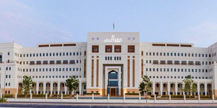 طرح أكثر من 1600 فرصة للتسجيل في منصة إجادة للتدوير الوظيفي