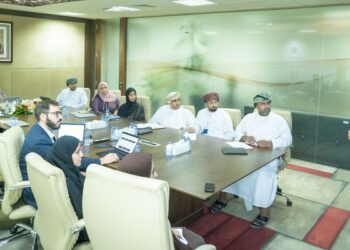 رئيسة هيئة تنمية المؤسسات الصغيرة والمتوسطة تلتقي وفد “ستارت اب جينوم”