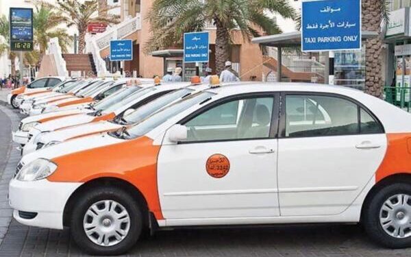 “النقل و الاتصالات” تصدر توضيحًا بشأن مخالفة عدد من أصحاب مركبات الأجرة ومركبات الشحن الصغيرة (بيك أب)