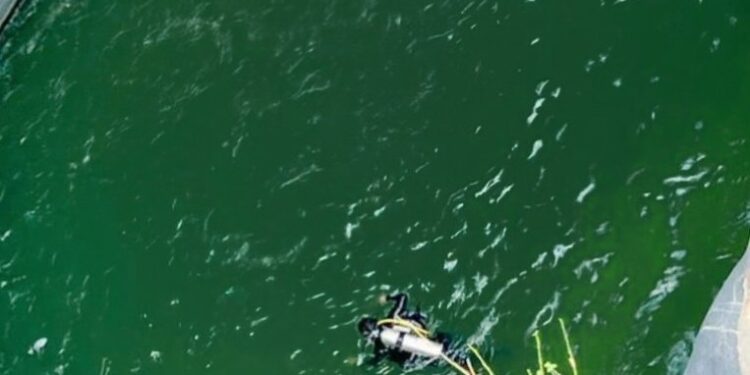 غرق مواطن بمجرى أحد الأودية في عبري