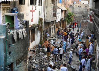 سلطنة عُمان تدين أعمال التخريب للكنائس والمنازل بمدينة فيصل آباد شرق باكستان