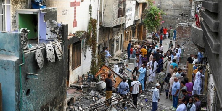 سلطنة عُمان تدين أعمال التخريب للكنائس والمنازل بمدينة فيصل آباد شرق باكستان