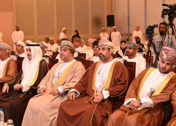 بدء فعاليات الملتقى الخليجي للسلامة والصحة المهنية بصلالة