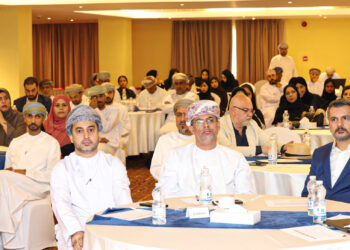حلقة عمل تبحث مقترحات تطوير قطاع المعارض في سلطنة عُمان
