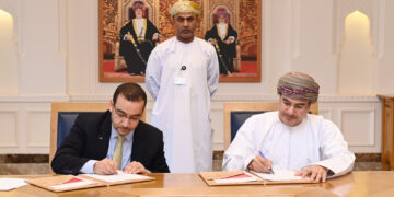 وزارة العمل توقّع مذكرة تعاون لتقديم برامج لعدد من موظفي وحدات الجهاز الإداري للدولة