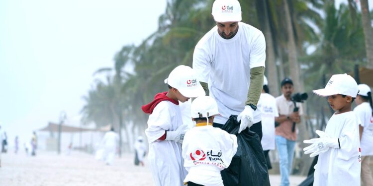 في يومها الأخير.. حملة "أسبوع نماء في ظفار" تؤكد ضرورة تبني مفهوم الاستدامة 1 في يومها الأخير.. حملة “أسبوع نماء في ظفار” تؤكد ضرورة تبني مفهوم الاستدامة