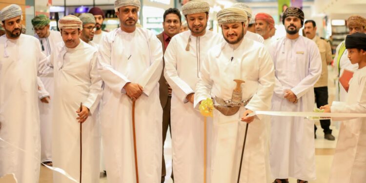 دائرة البلدية بالخابورة تقيم حملة لمكافحة البعوضة الزاعجة المصرية بالولاية