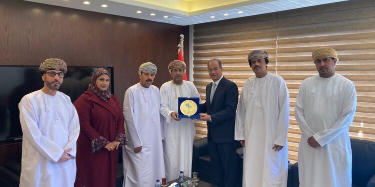 جمعية الصحفيين تشارك بورقة عمل حول المفارقات والمقاربات في ملتقى مستقبل الإعلام بالأردن