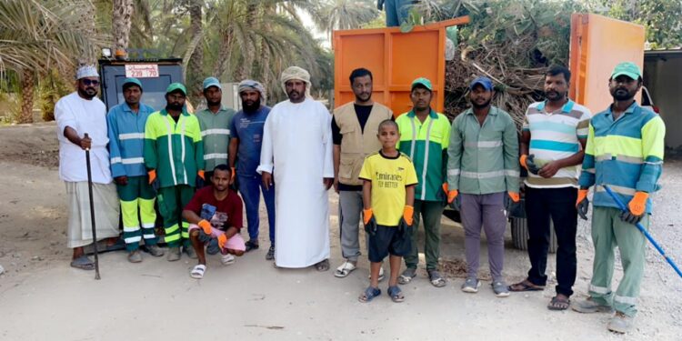 تنفيذ حملة تنظيف لمناطق الأودية و الأحياء السكنية بالكامل و الوافي