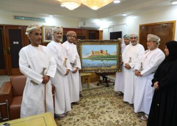 مؤسسة إشراقة من كيمجي رامداس تستكمل مشاريعها المجتمعية في ولاية دماء والطائيين