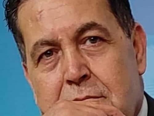 أخطار الإقامة في حجر الأفعى الأميركية 1 أخطار الإقامة في حجر الأفعى الأميركية