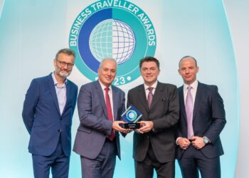 الخطوط الجوية القطرية تفوز بلقب “أفضل درجة رجال الأعمال” فضلاً عن ثلات جوائز أخرى من مجلة بزنس ترافلر