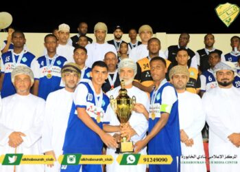 عبدالله السناني وعلي الفزاري يرعيان نهائيات دوري المراحل السنية بنادي الخابورة