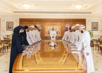 عددٌ من أعضاء جهاز الرقابة المالية والإدارية للدولة‬⁩ يؤدون اليمين القانونية