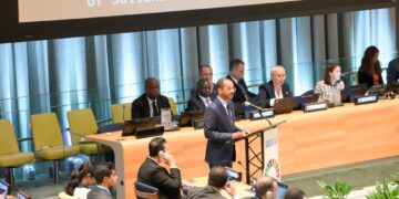 بتكليف سامٍ .. وزيرُ الخارجية يترأس وفد سلطنة عُمان في قمة أهداف التنمية المستدامة بنيويورك