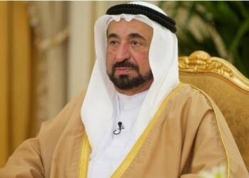 حاكم الشارقة يصل إلى سلطنة عمان