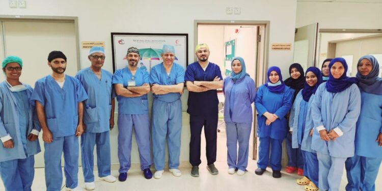 مستشفى النهضة يُجري 4 عمليات لزراعة القوقعة للبالغين تحت التخدير الموضعي 1 مستشفى النهضة يُجري 4 عمليات لزراعة القوقعة للبالغين تحت التخدير الموضعي