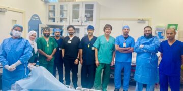 مستشفى جامعة السلطان قابوس يحقق نجاحًا في علاج فتح الشرايين المتكلسة والمسدودة