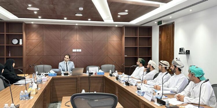 مركز عمان للتحكيم التجاري ينظم برنامجًا في تأهيل أمناء سر هيئات التحكيم