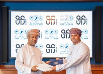 بنك عُمان العربي ومجموعة عُمران يوقعان شراكة استراتيجية لتمويل مشروع منتجع Nikki Beach مسقط