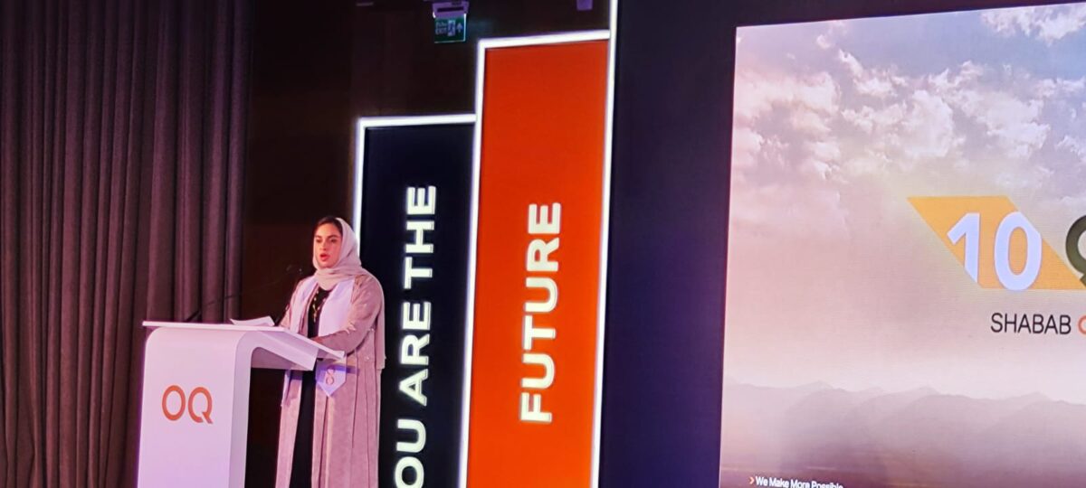 وزير العمل يرعى تخريج 220 خريجًا وخريجةً من برنامج التدريب المقرون بالتوظيف في أوكيو 6 0288a65d 9da2 4275 bee9 325f6bc9042a