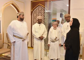 بنك مسقط يحتفل بانتقال فرع ولاية سناو إلى موقع جديد