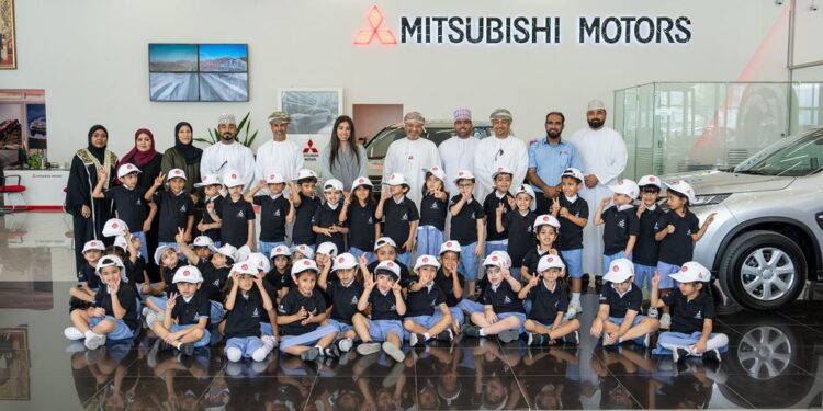 مجموعة الزبير للسيارات تستضيف 45 طالبا وطالبة من روضة المتعلمين الصغار