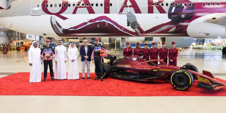 الخطوط الجوية القطرية تحتفل بوصول الفورمولا 1 إلى قطر