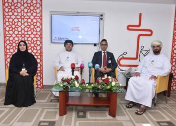 بنك مسقط ينظم زيارة اعلامية للتعريف باهمية ودور مركز الاتصالات في تعزيز تجربة الزبائن