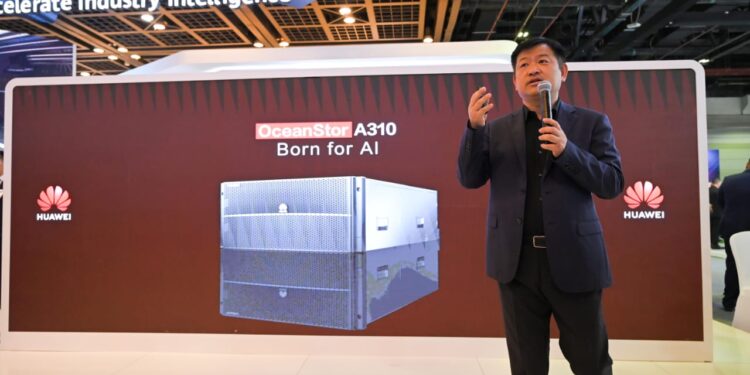 هواوي تطلق في جيتكس جلوبال 2023 نموذجاً غير مسبوق لتخزين البيانات بقدرات تعلم معمقة تواكب عصر منصات الذكاء الاصطناعي الكبيرة
