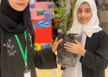 فريق كُلُّنا ينظم معرضًا بيئيًا