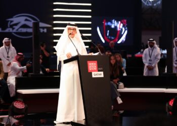 معالي الشيخ محمد بن عبدالرحمن آل ثاني- رئيس مجلس الوزراء وزير الخارجية- يفتتح معرض جنيف الدولي للسيارات قطر 2023